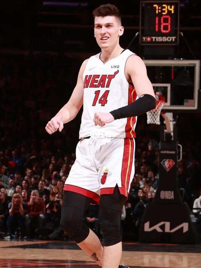 为家乡争光 为家乡争光