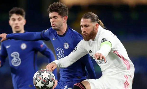 送入球门 送入球门