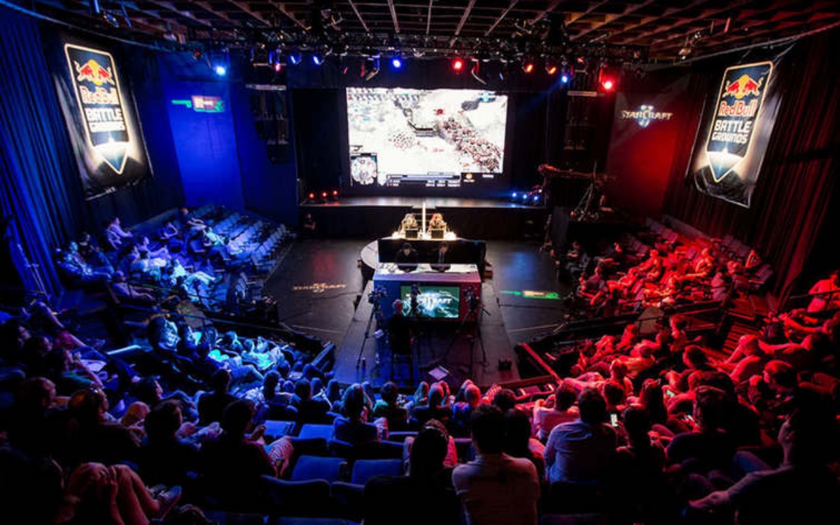 在欧洲足坛 在欧洲足坛