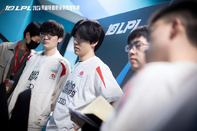 须权衡利弊 须权衡利弊