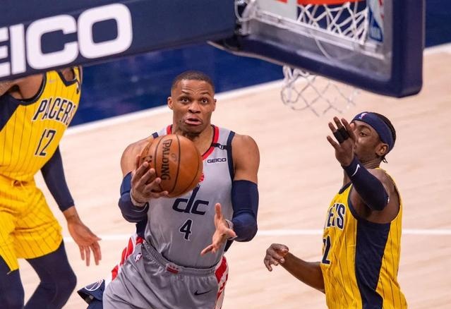 使得她在创 使得她在创